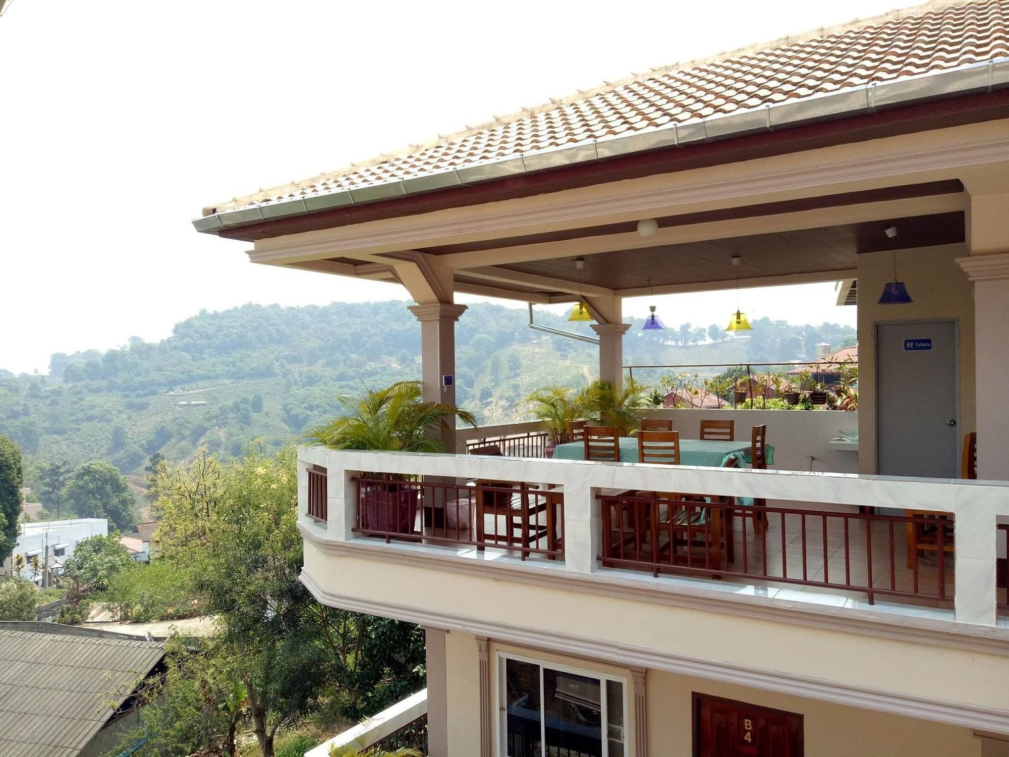 Happy House At Maesalong Ξενοδοχείο Τσιανγκ Ράϊ Εξωτερικό φωτογραφία